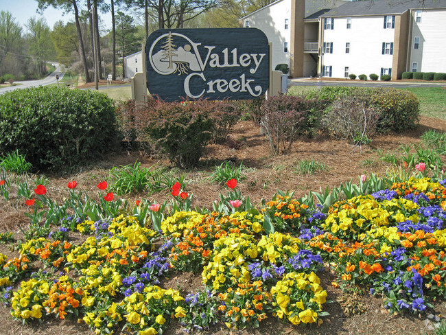 Signage - Valley Creek Rental