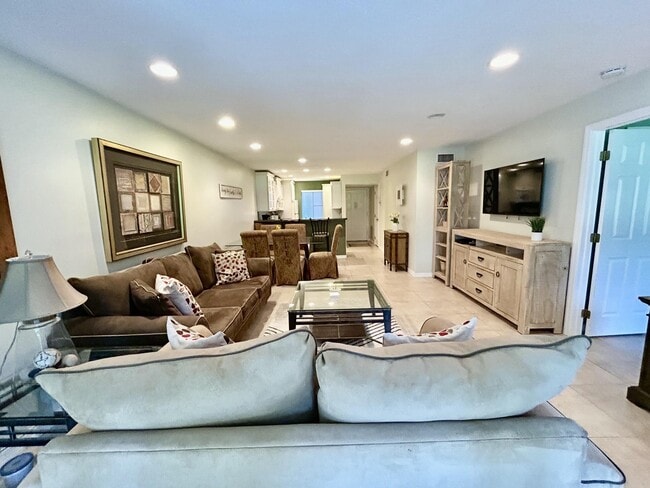 Photo - 4801 Esedra Ct Unit 104