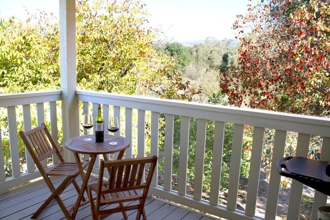 Photo - Beautiful and Quiet Upstairs 2 Bedroom 2 Bath Apartment with Wonderful Views