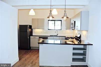 Building Photo - 2620 Martha St Unit 301 Rental