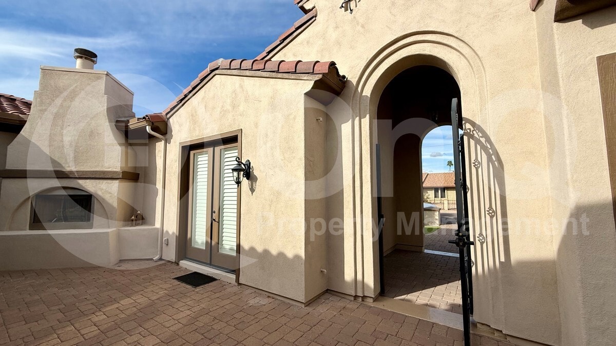 Photo - 7425 W Caro Rd