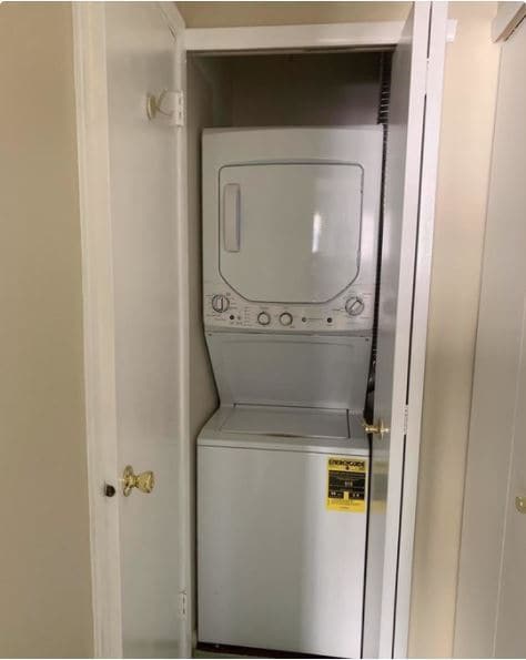 Photo - 331B Delancey Pl Unit B