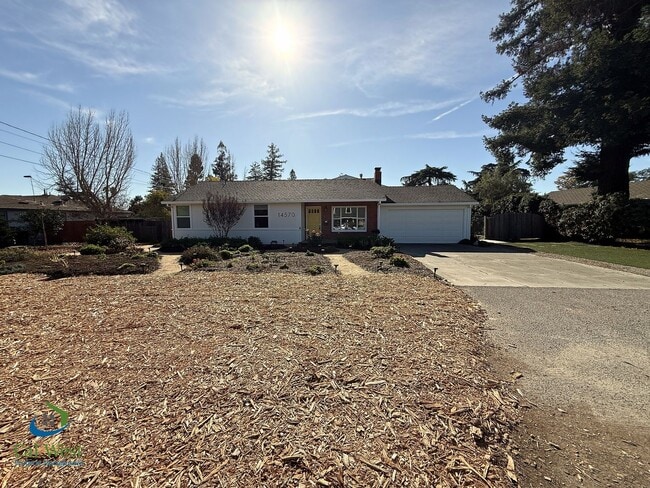 Building Photo - Coming Soon! $5995 - Spacious Remodeled 4 Bed 2.5 Bath Home on 1/2 Acre Lot in Cambrian Park/Grea...