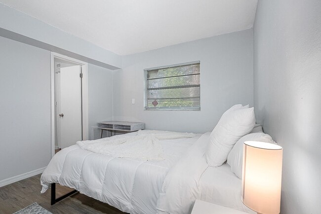 Photo - Renovated one bedroom with dog area heart of Tampa near veterans hospital and USF Unit #102