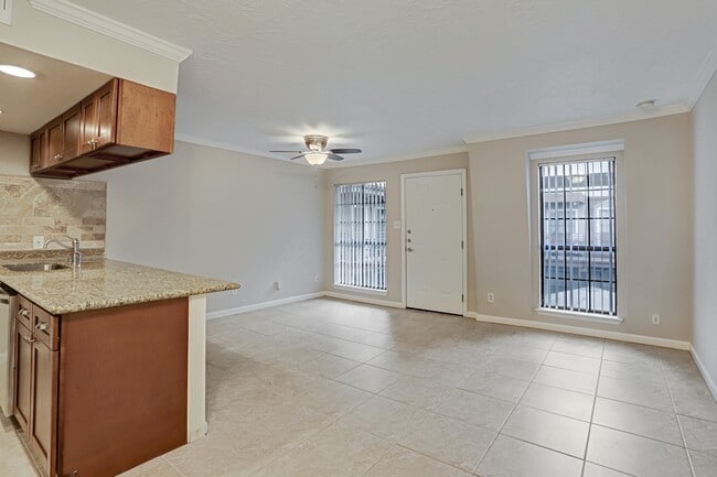 Photo - 5151 Richmond Ave.
