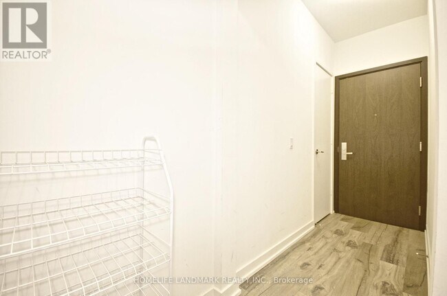 Photo - 1 Yorkville Ave Unit 1902