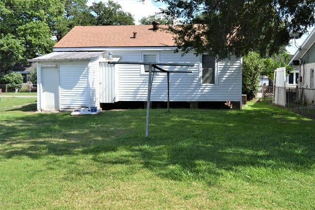 Photo - 1710 Iberia St