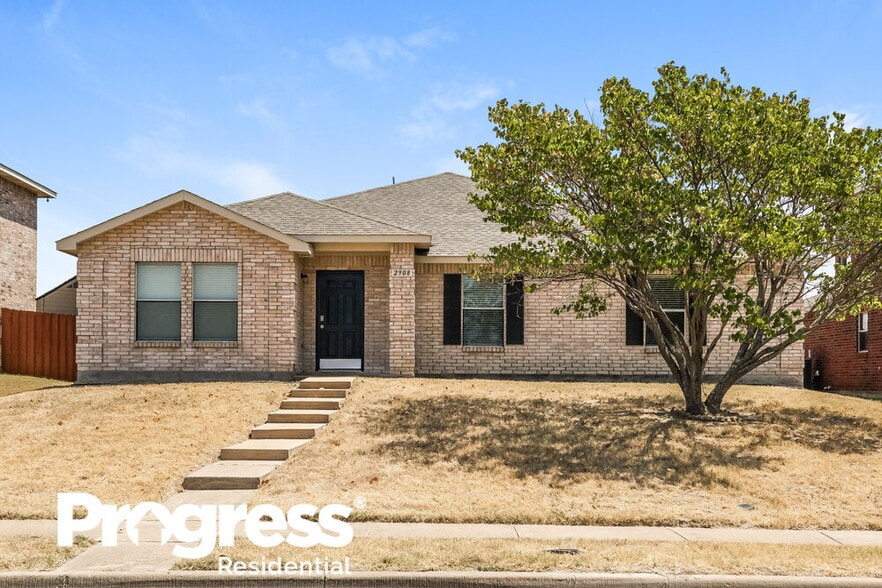 2908 Cottage Ln