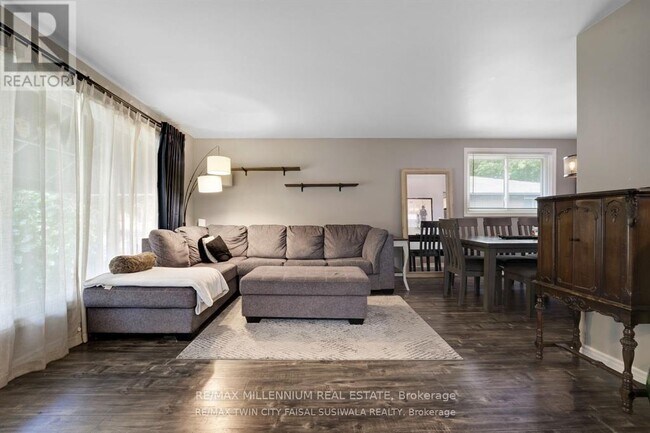 Photo - 158 Coach Hill Dr