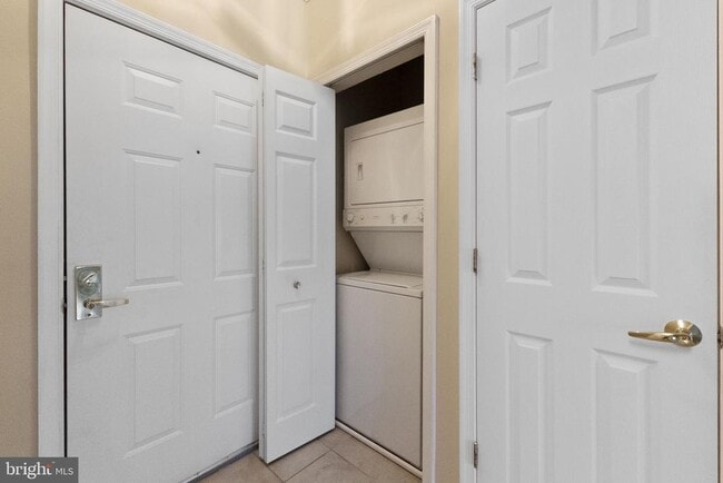 Photo - 4551 Strutfield Ln Unit 4231