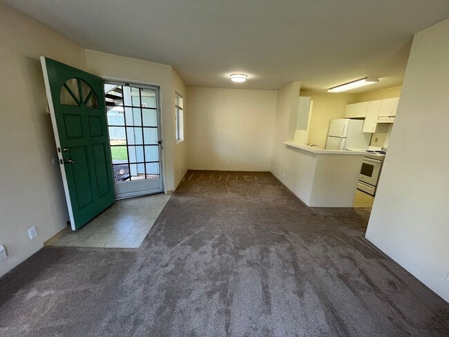 Photo - Gardens at Launani (Mililani Tech Park) - A/C, ground floor, 2 bed, 2 bath, 2 parking