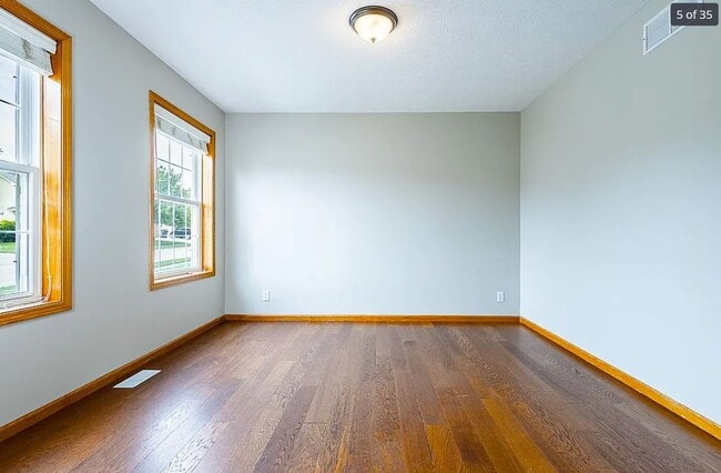 Photo - Gretna Gem: 4 Bedroom Home with Room to Grow