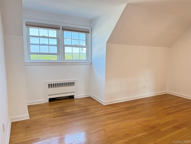 Photo - 270 Gainsborg Ave E Unit 2nd Floor
