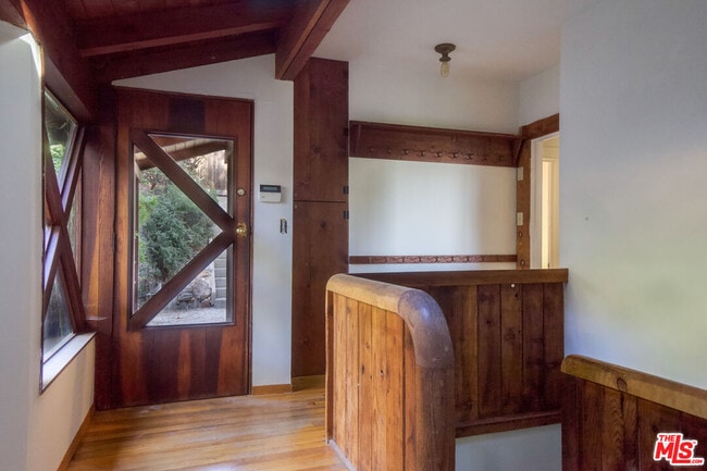 Photo - 460 W Ave 46