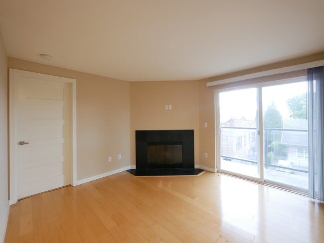 Photo - Exceptional Condo in Capitol Hill Available for Rent!
