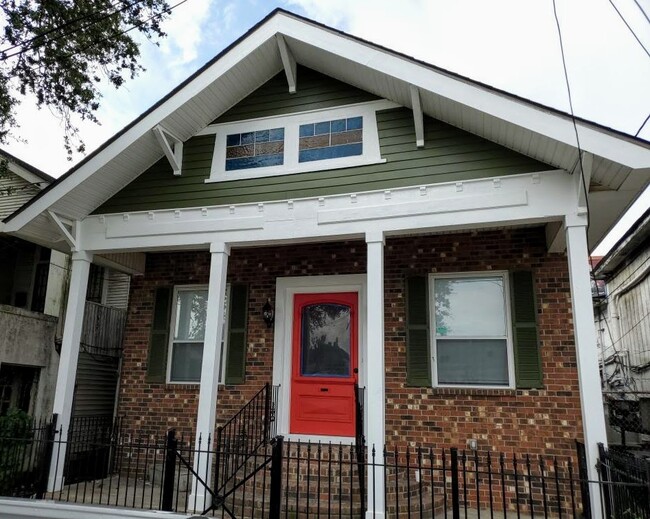 Building Photo - 2930 Louisiana Ave Unit C Rental