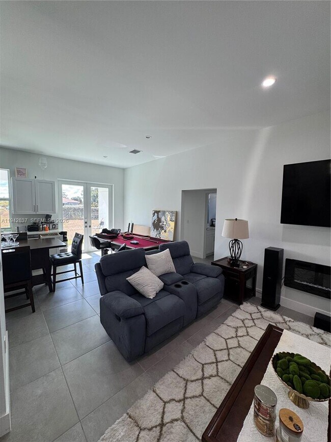 Photo - 5012 Gunn Pl