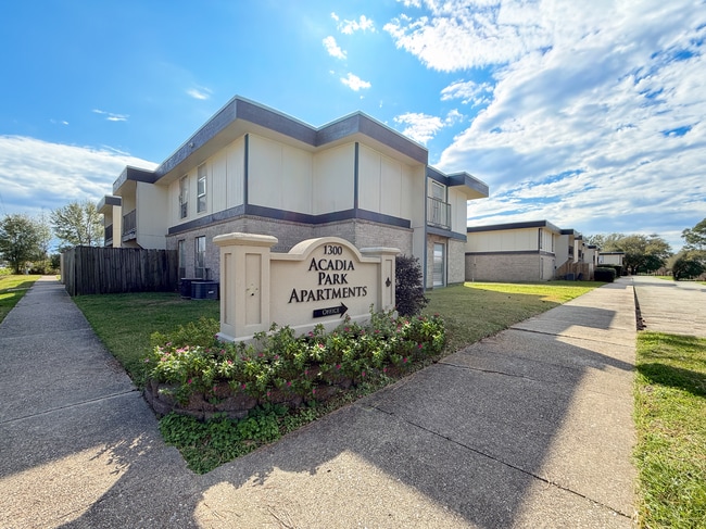 Building Photo - Acadia Park Apartments
