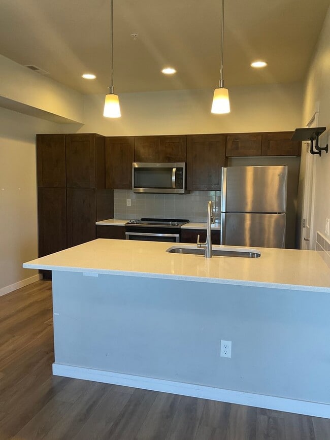 Photo - Sunbeam Townhomes | Modern Townhome Living in the Heart of Kuna