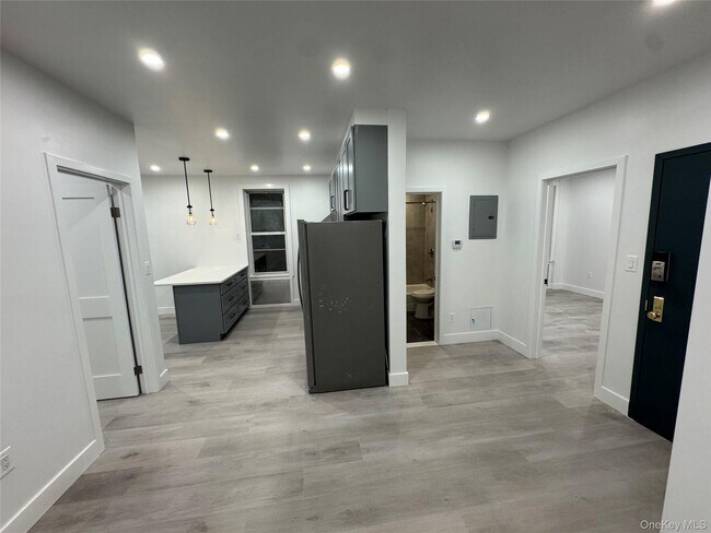 Photo - 18 Bay 22nd St Unit 2FL