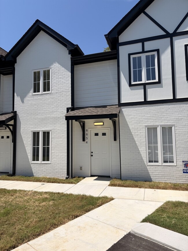 Building Photo - 6662 Indus Way