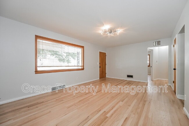 Photo - 2610 S Gaylord St