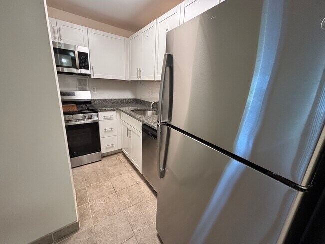 185 Freeman St Unit 148