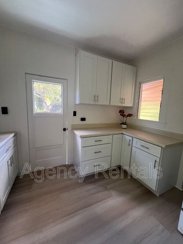 Photo - 2835-2841 Kolowalu St Unit 2835-C