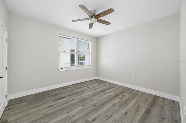 Photo - 1039 53rd Ave N