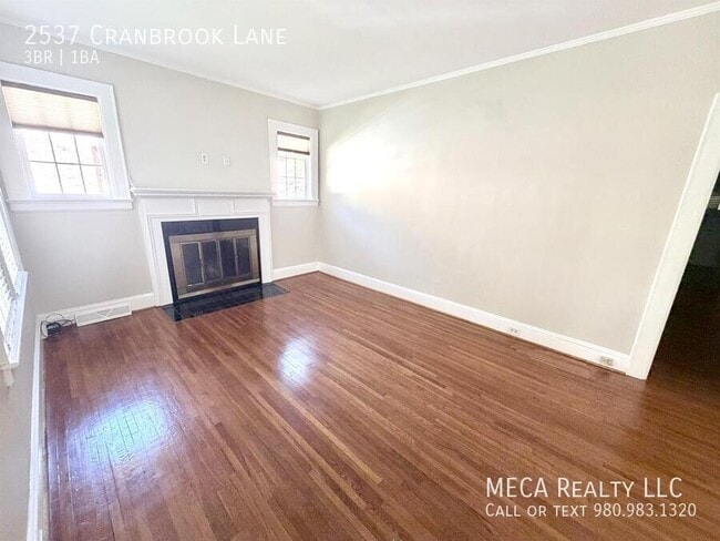 Photo - 2537 Cranbrook Ln
