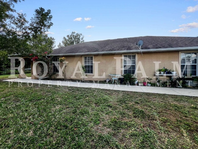 Photo - 2 Bed, 2 Bath Duplex on First Street – Washer & Dryer Included, Pet-Friendly, Minutes from Downto...