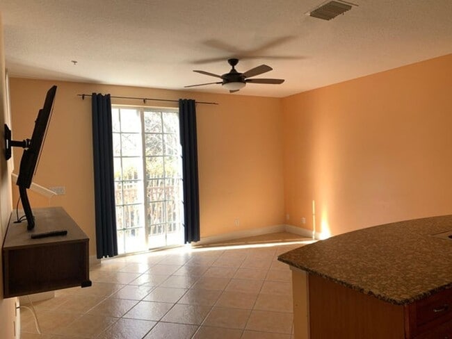 Photo - 145 Morning Dew Cir