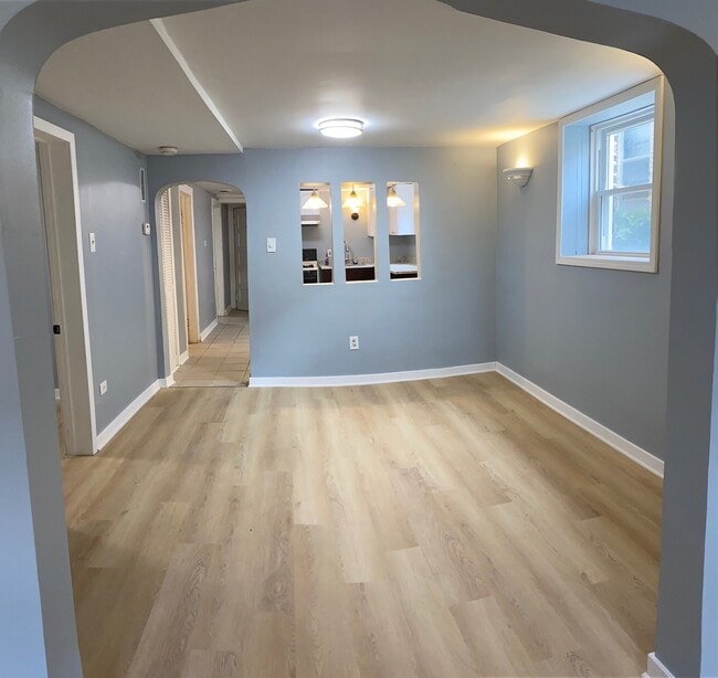 Photo - 3755 S Winchester Ave Unidad Garden