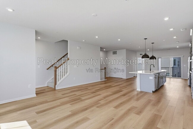 9256 Magellan Pkwy