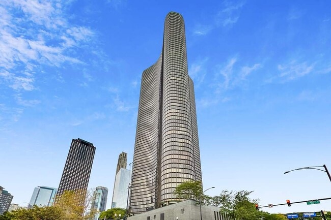 Building Photo - 505 N Lake Shore Dr Unit #2002