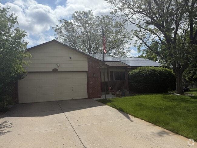 Building Photo - 2320 43rd Ave Ct Rental