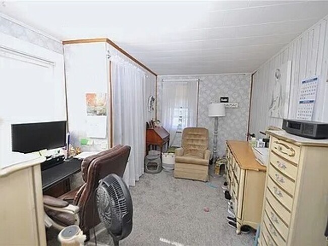 Photo - Newly Renovated Apartment in Liverpool! Unit Apt 2