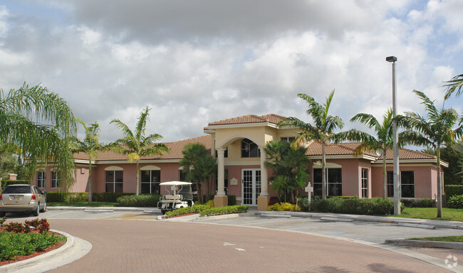 Photo - Sanctuary Cove Apartments