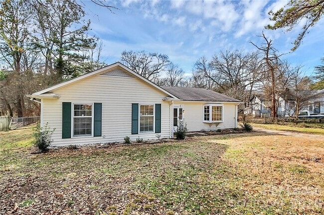 Photo - 8729 Timbercrest Cir