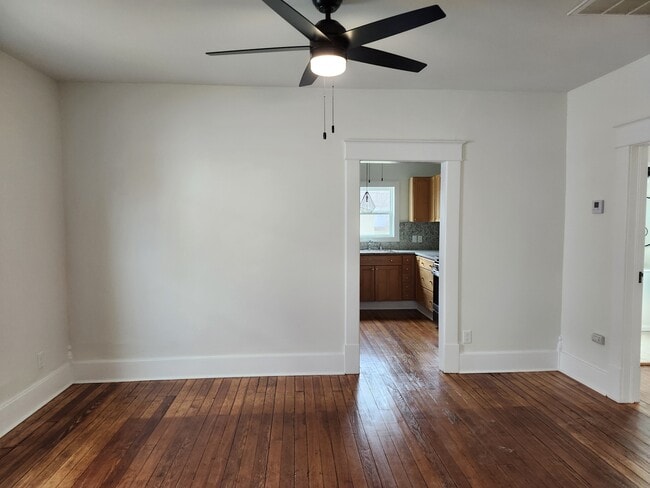 Photo - 709 E Harrison Ave