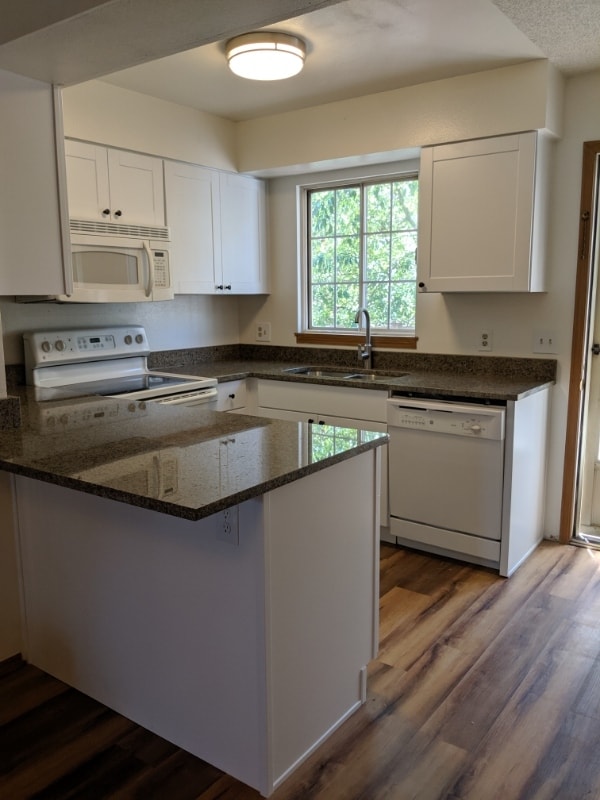 Building Photo - 1811 S Quebec Way Rental