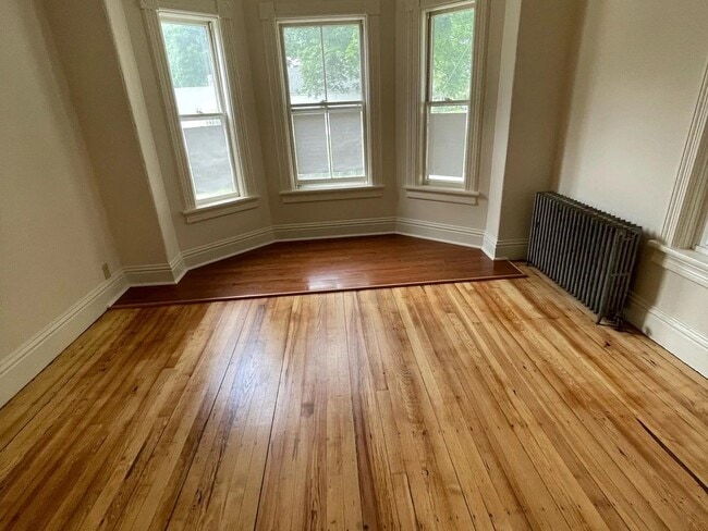 Building Photo - 40 Green St Unit 1 Rental