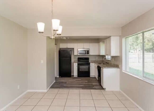 Photo - 1532 Pulaski St