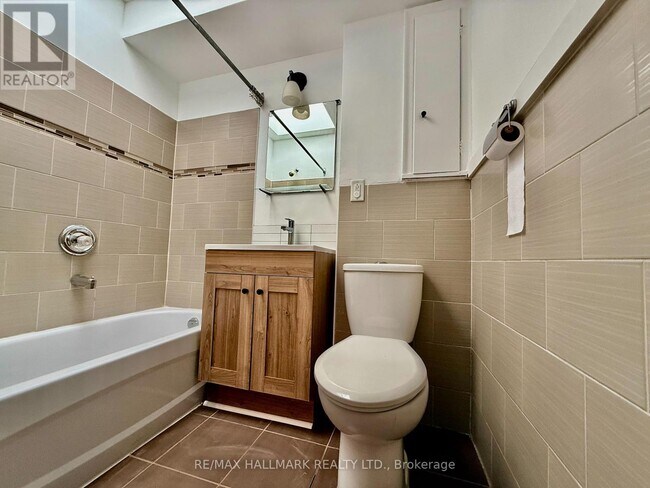 Photo - 314 Browns Line