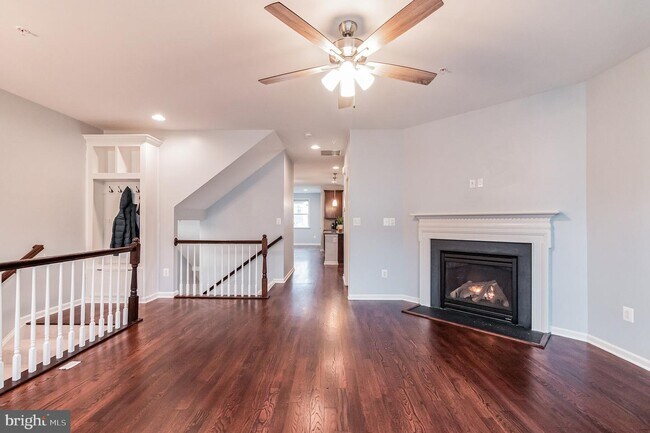 Photo - 7520 Calais Way