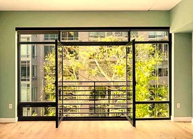 Photo - 1111 S Grand Ave