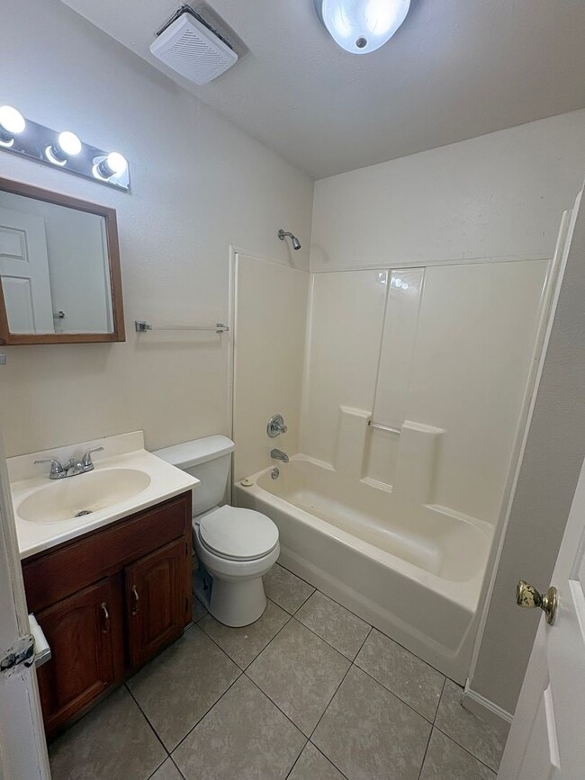 Photo - Cozy 2 Bedroom Duplex In Mount Sterling