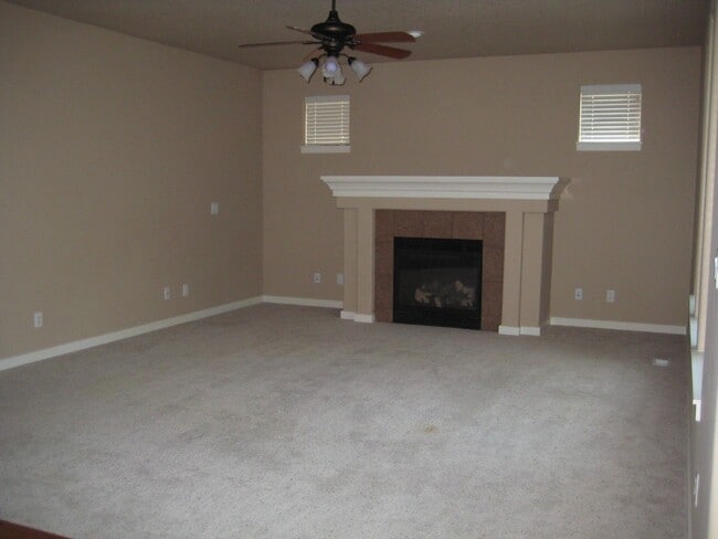 Photo - 6417 NE Southbrook Ct
