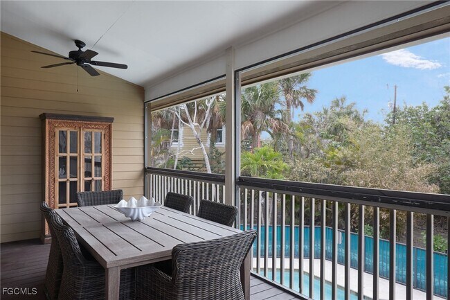Photo - 1241 Junonia St