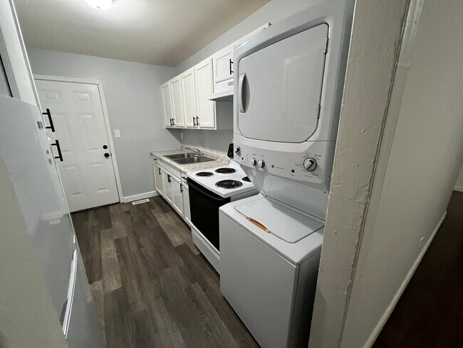 Photo - 1839 Kennesaw Dr Unit 1